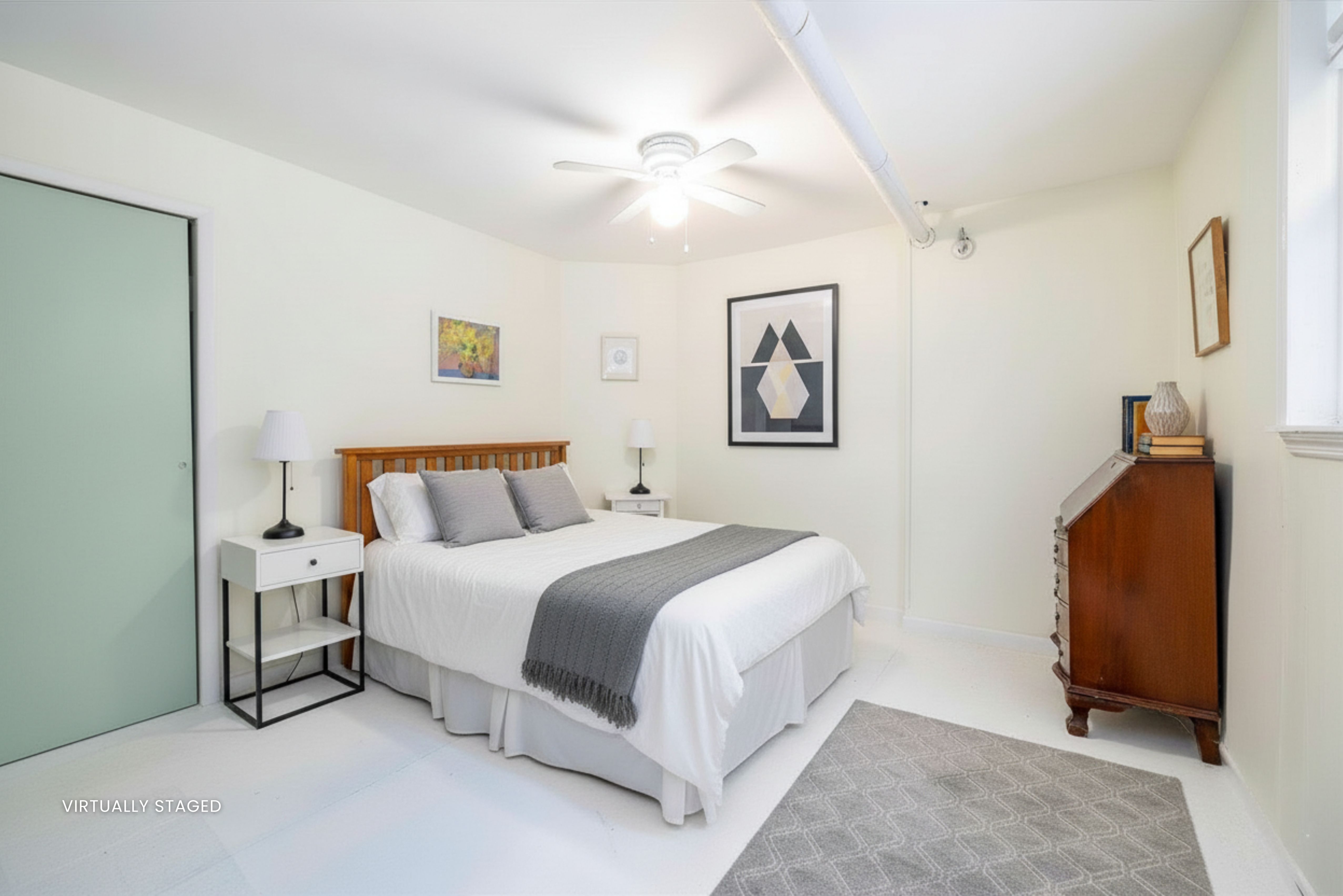 2536 Lurting Avenue Bronx, NY 10469 - Photo 17 of 27 a spacious bedroom with a bed and a walk in closet