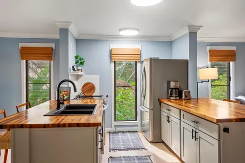 $949,000 | 2721 Poipu Road, Unit 423, Koloa, HI 96756