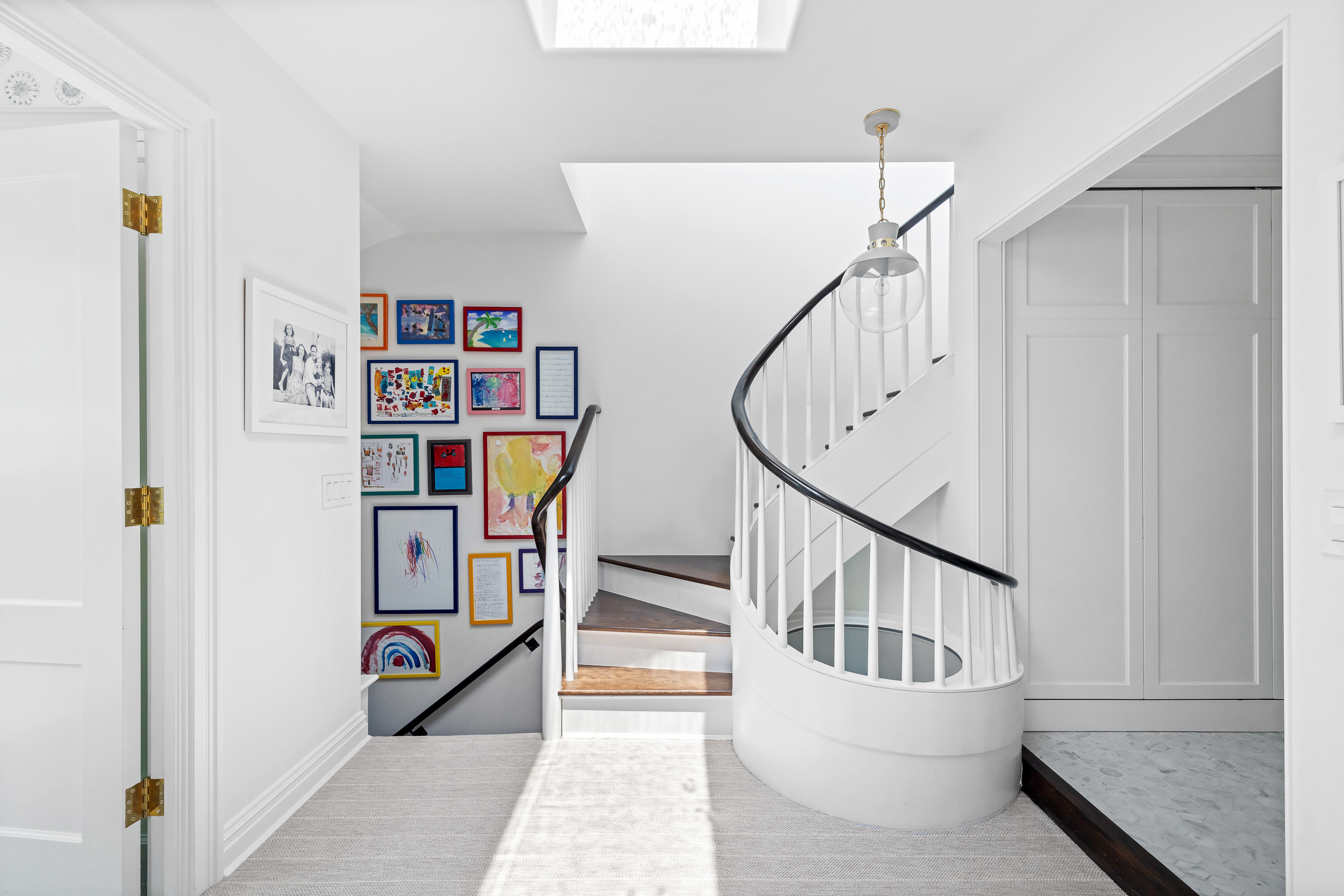 13 Garden Place, Unit B Brooklyn, NY 11201 - Photo 10 of 22 a view of a hallway with seating space