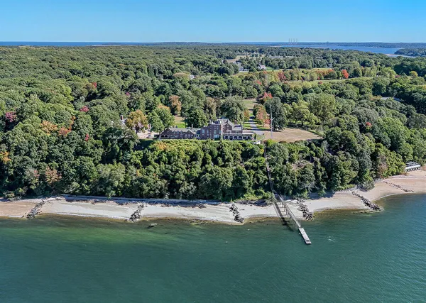 $17,995,000 | 31 Fort Hill Drive, Lloyd Harbor, NY 11743