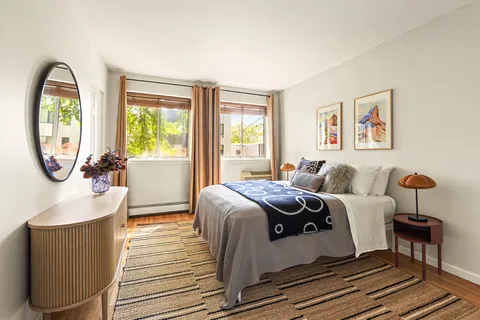 $750,000 | 418 17th Street, Unit 2B | Park Slope
