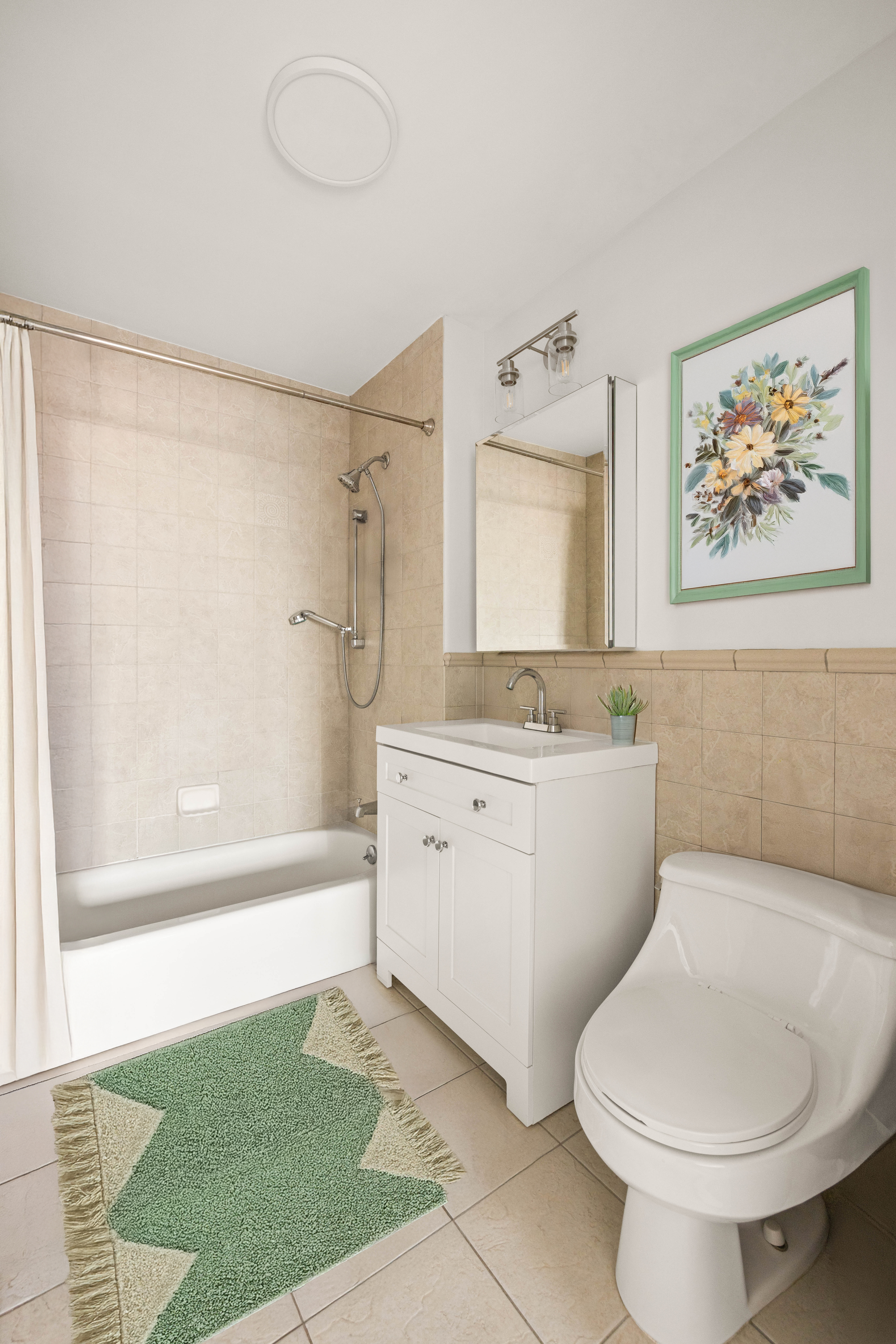 93 Rapelye Street, Unit 3D Brooklyn, NY 11231 - Photo 4 of 11 a bathroom with a sink a toilet and bathtub