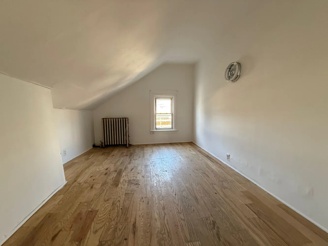 $2,800 | 2756 Fulton Street, Unit 2 | Highland Park