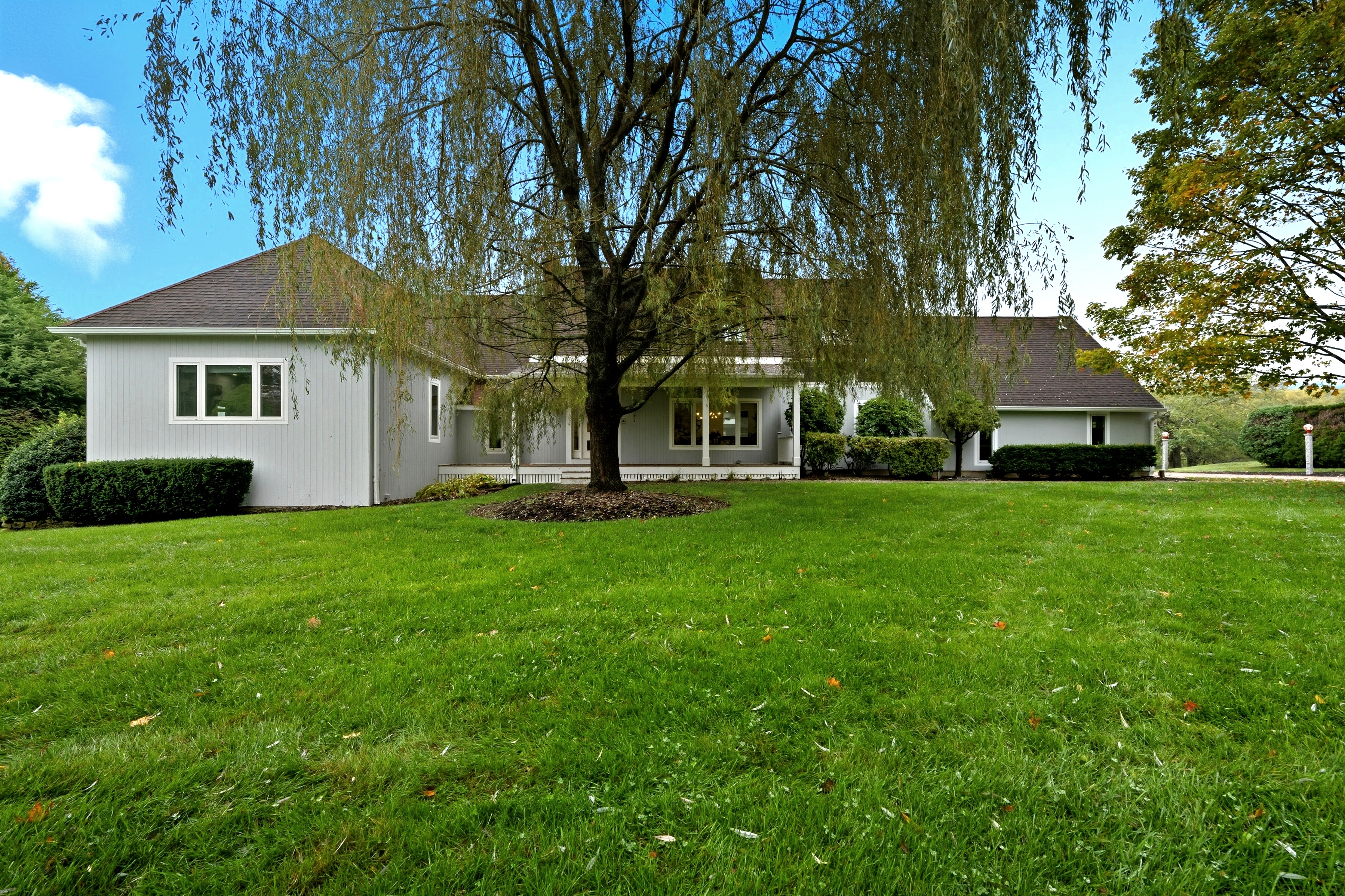 6 Lynbrook Road Southborough, MA 01772 - Photo 2 of 84