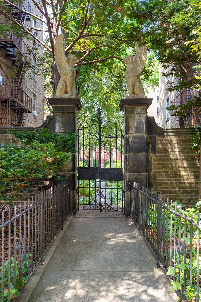 $225,000 | 33-35 81st Street, Unit 5A | Jackson Heights