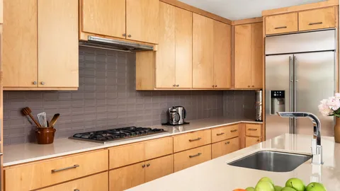 $1,300,000 | 4552 Page Street, Austin, TX 78723