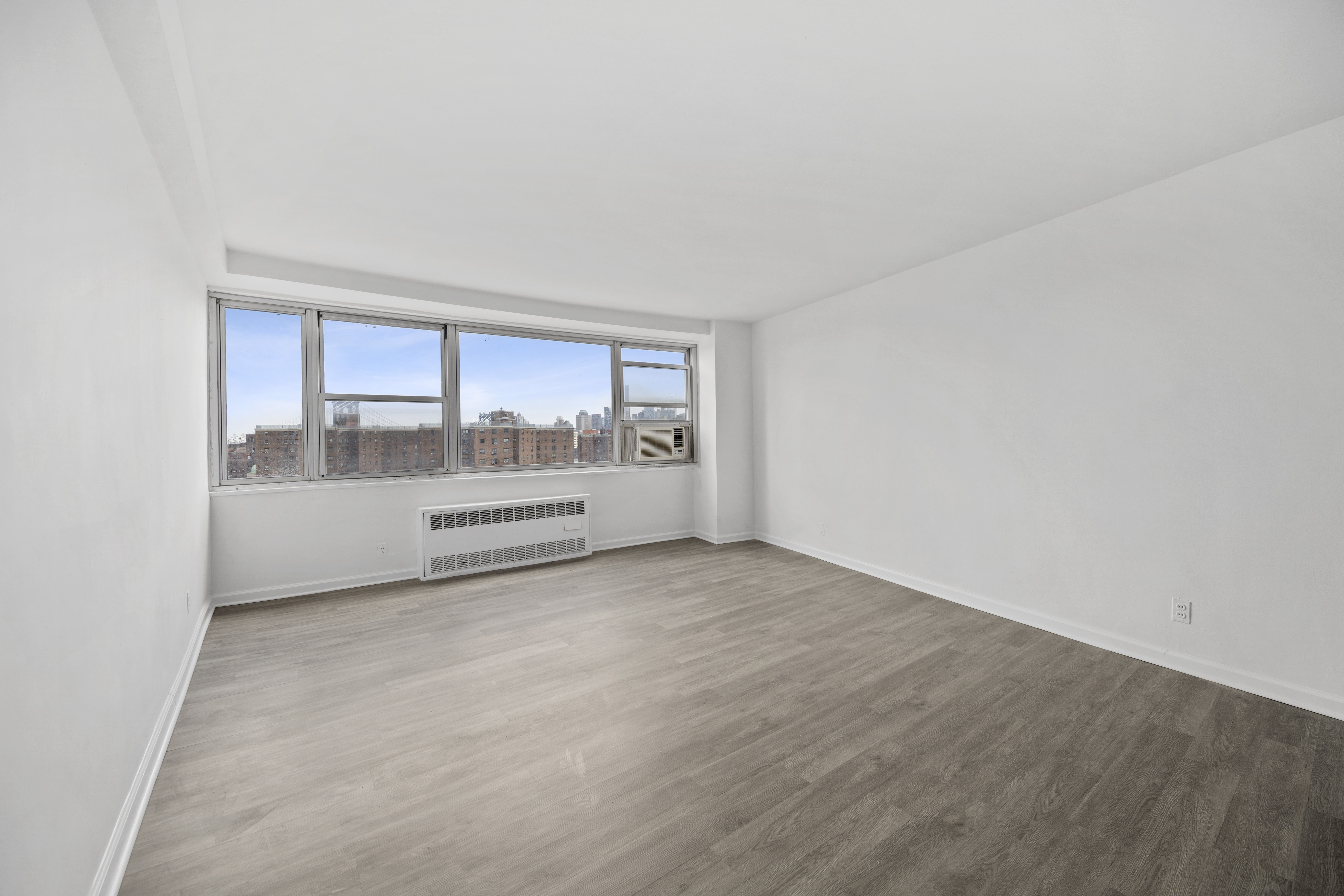215 Park Row, Unit 15F Manhattan, NY 10038 - Photo 3 of 9