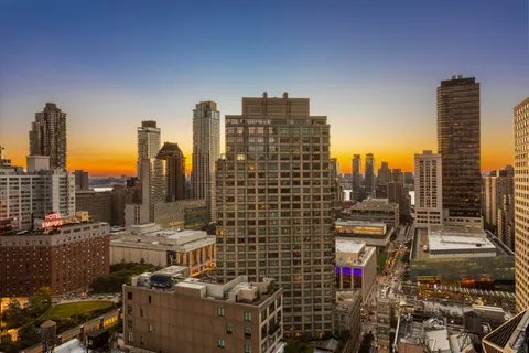 $2,595,000 | 10 West 66th Street, Unit 29E | Upper West Side