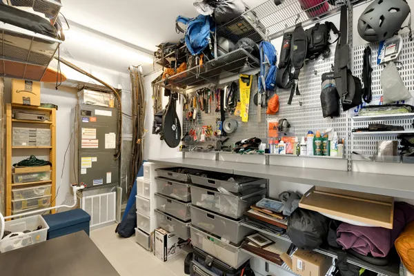 Contact Agent | 1550 11th Street Northwest, Unit 401, Washington, DC 20005