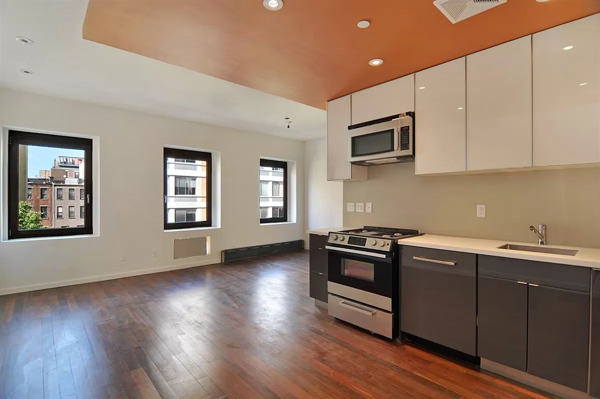 108 West 129th Street, Unit 2 Manhattan, NY 10027 - Photo 4 of 17