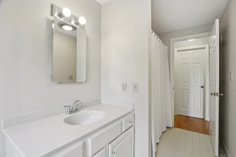 $958,000 | 35 Mitchell Grant Way, Unit 35, Bedford, MA 01730