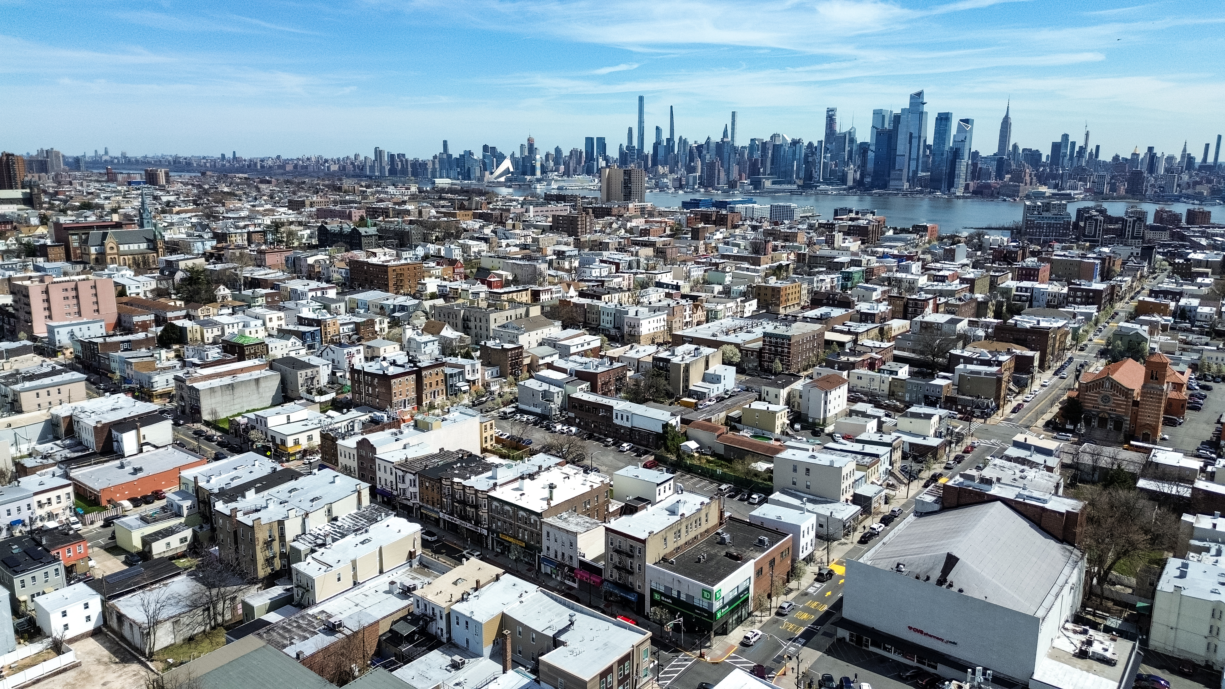 814 Summit Avenue Union City, NJ 07087 - Photo 17 of 23 an aerial view of a city with lots of residential buildings