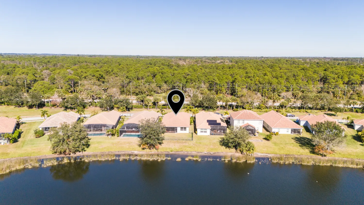 $525,000 | 1830 Berkshire Circle Southwest, Vero Beach, FL 32968
