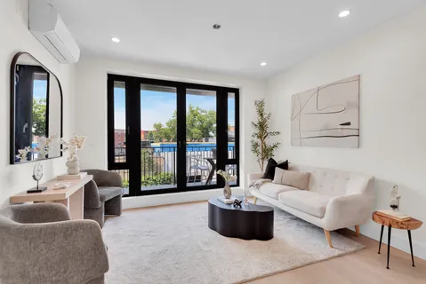 $500,000 | 156 Somers Street, Unit 4A | Bedford-Stuyvesant