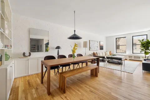 $1,695,000 | 60 Pineapple Street, Unit 4I | Brooklyn Heights