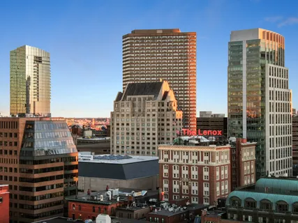 $3,350,000 | 1 Huntington Avenue, Unit 801, Boston, MA 02199