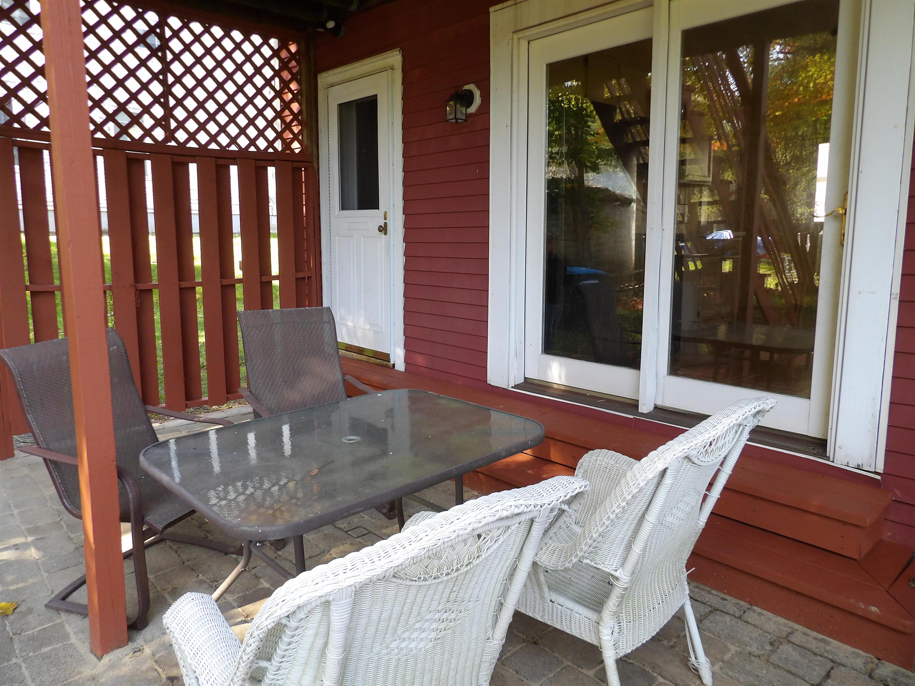 28 Green Square Proctor, VT 05765 - Photo 6 of 49