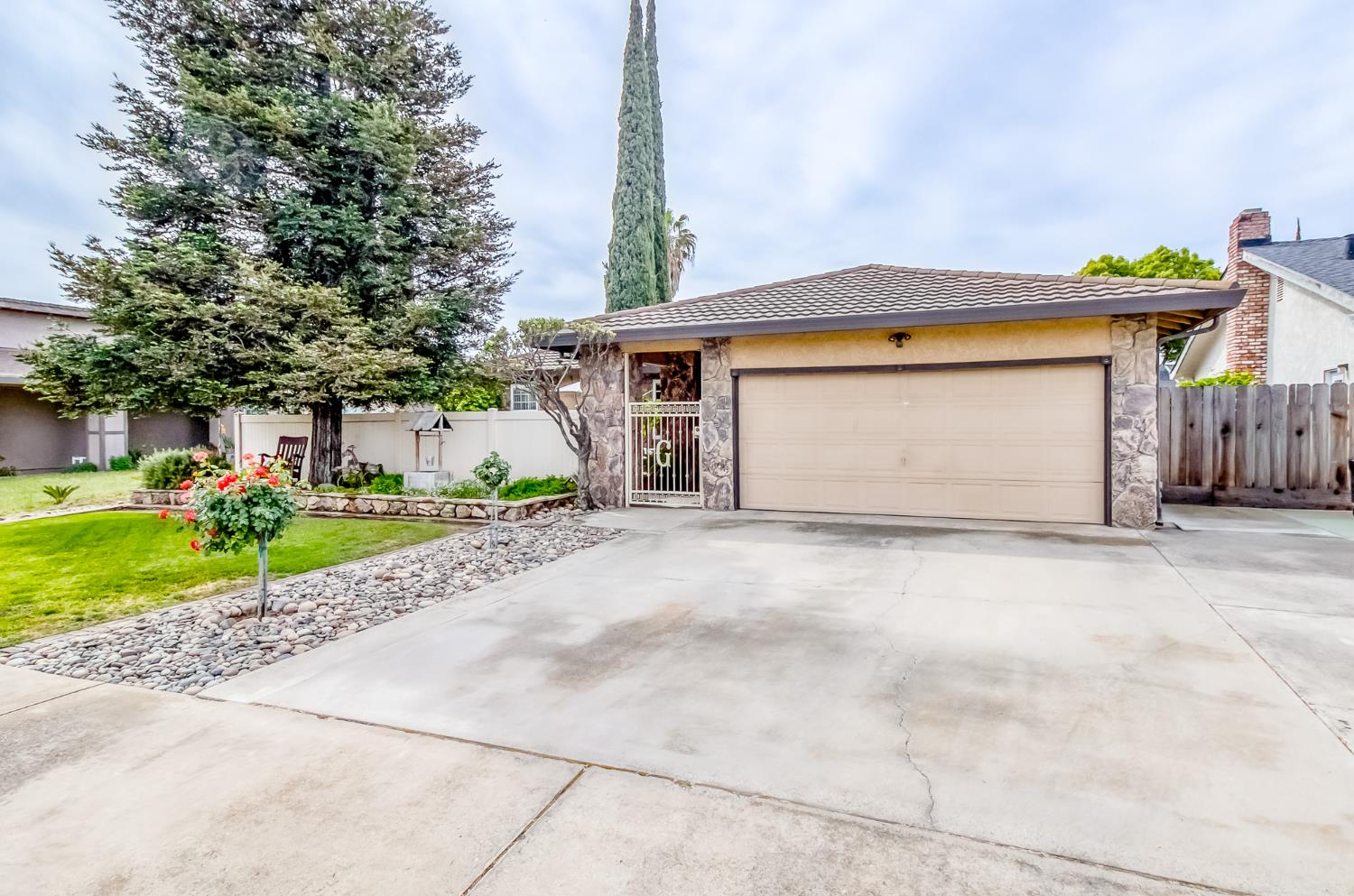 2016 Don Pedro Road Ceres, CA 95307 - Photo 1 of 28