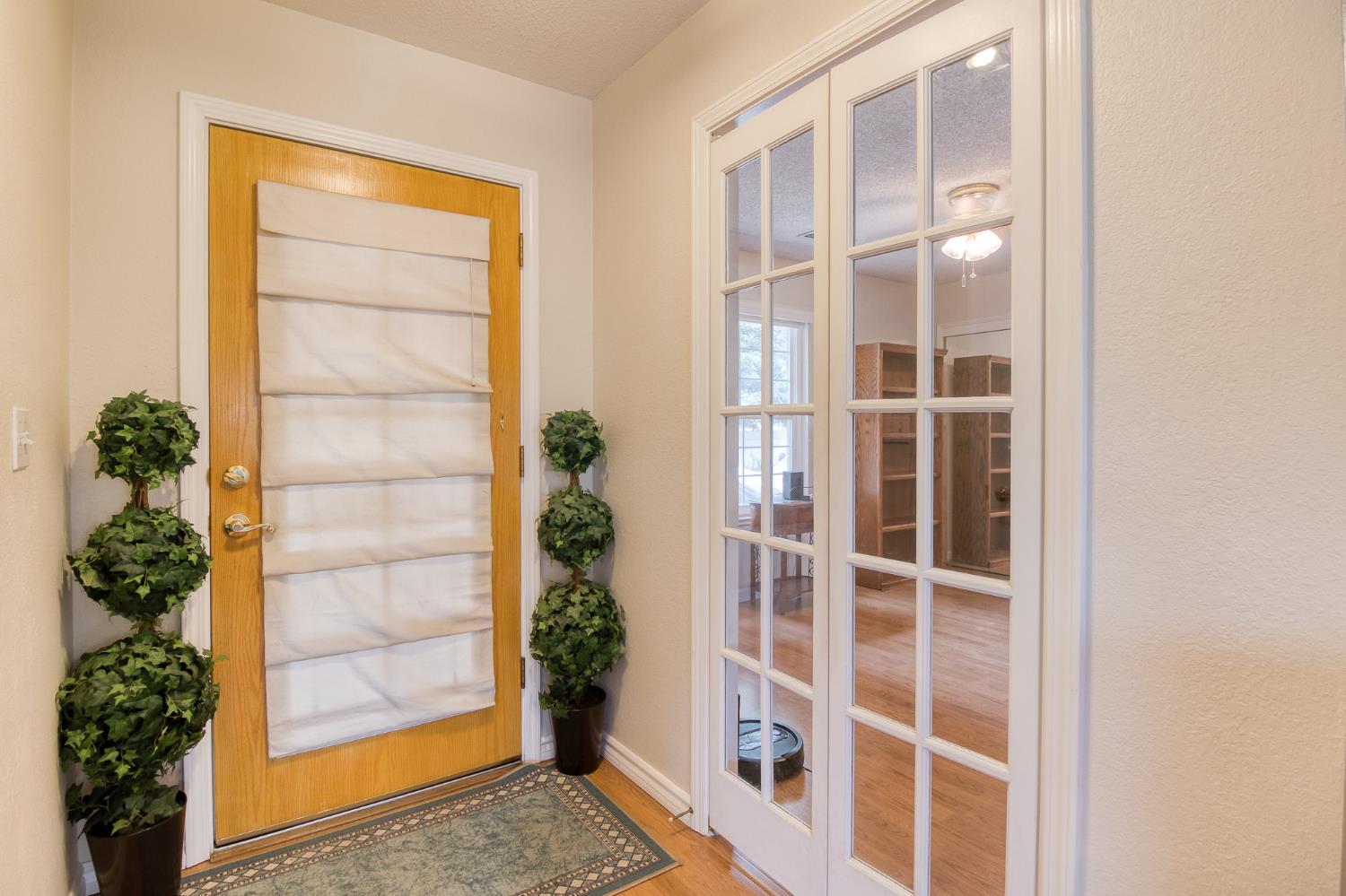 2016 Don Pedro Road Ceres, CA 95307 - Photo 3 of 28 Entry