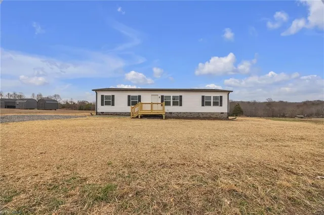 $229,000 | 657 Mt Wesley Church Road, Hiddenite, NC 28636