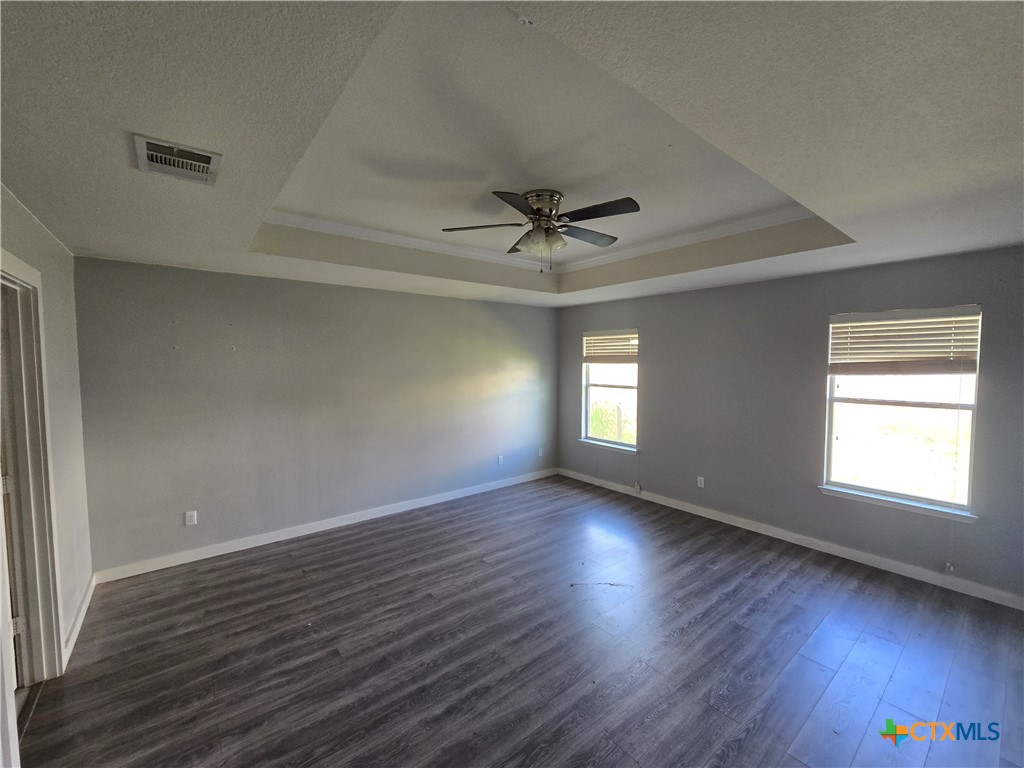 908 Starlight Drive Temple, TX 76502 - Photo 9 of 25 Primary Bedroom