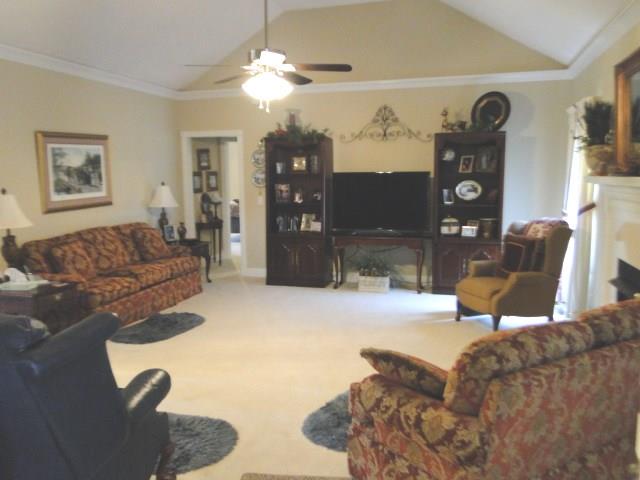 256 Edd Joyce Road Bell Buckle, TN 37020 - Photo 6 of 20 Large family room.