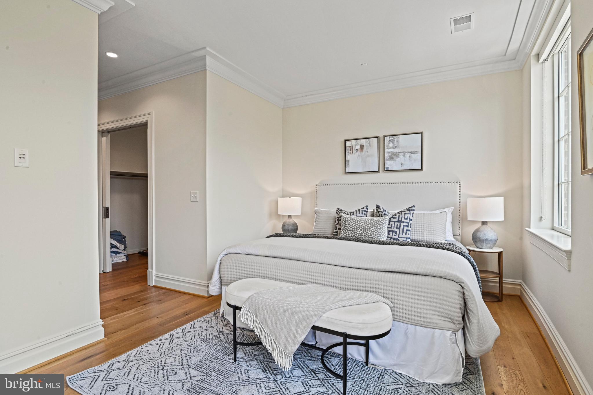6900 Fleetwood Road, Unit 318 McLean, VA 22101 - Photo 19 of 61 Primary Suite