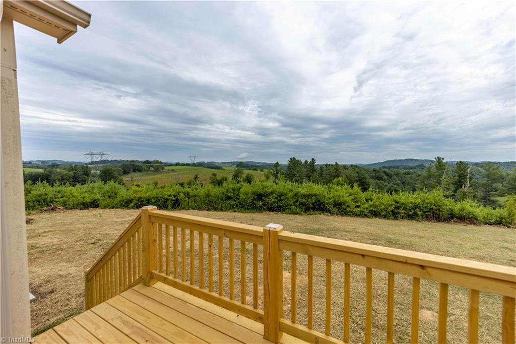 414 Duncan Ridge Road Sparta, NC 28675 - Photo 23 of 36