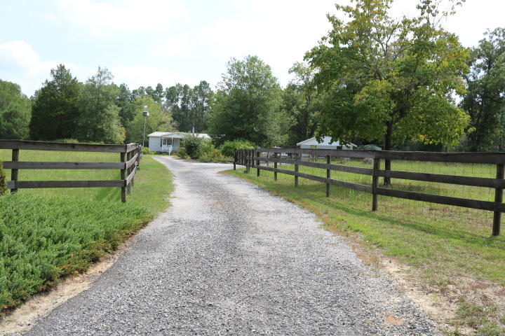 688 State Rd S-15-93 Smoaks, SC 29481 - Photo 63 of 91 IMG_7683