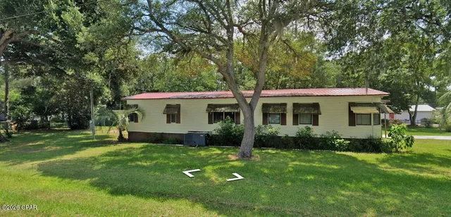 $1,600 | 18475 Southeast 55th Place, Ocklawaha, FL 32179