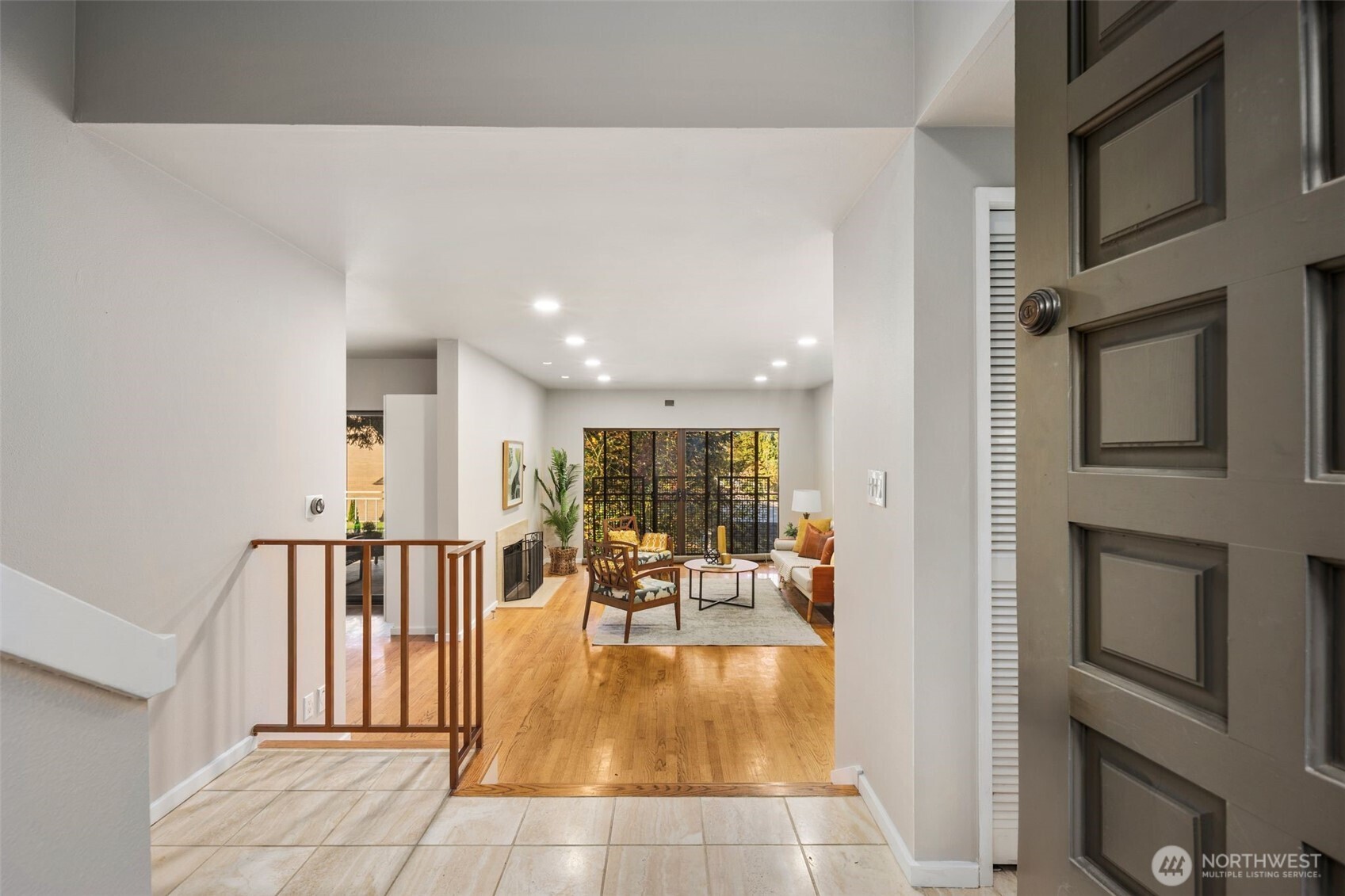 19523 86th Avenue West, Unit 523 Edmonds, WA 98026 - Photo 6 of 40