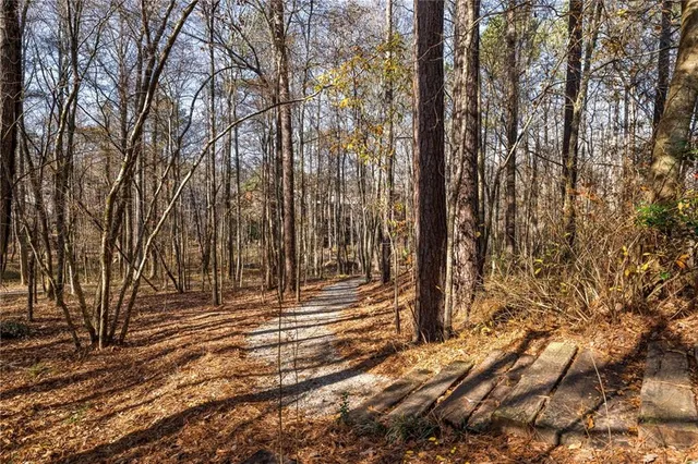 $749,000 | 9129 Selborne Lane, Chattahoochee Hills, GA 30268