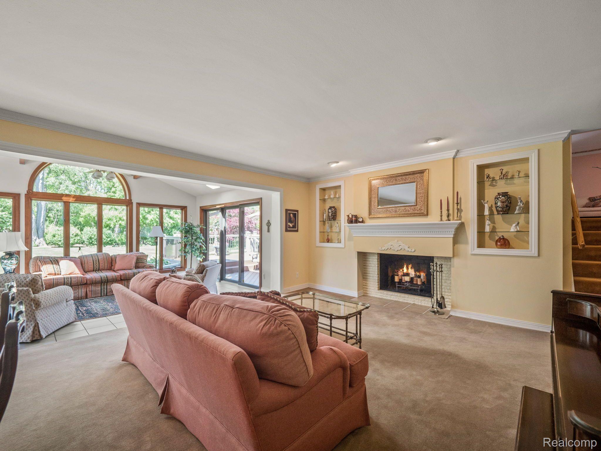 5760 Crabtree Road Bloomfield Hills, MI 48301 - Photo 6 of 45 Gallery Image 6