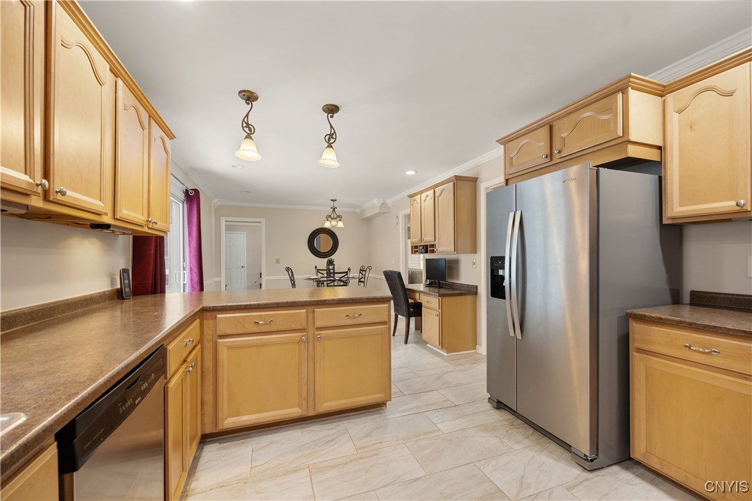 4655 Post Road Manlius, NY 13104 - Photo 14 of 45