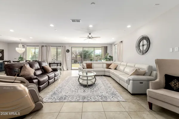 $1,150,000 | 1961 South Ponderosa Drive, Gilbert, AZ 85295