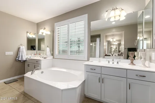 $1,150,000 | 1961 South Ponderosa Drive, Gilbert, AZ 85295