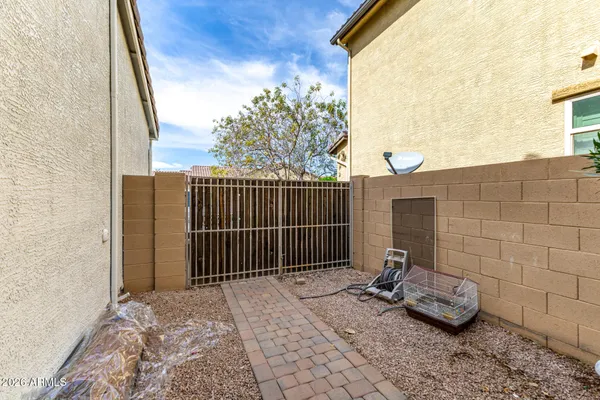 $1,150,000 | 1961 South Ponderosa Drive, Gilbert, AZ 85295