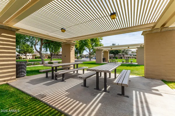 $1,150,000 | 1961 South Ponderosa Drive, Gilbert, AZ 85295