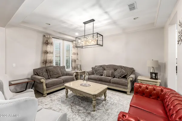 $1,150,000 | 1961 South Ponderosa Drive, Gilbert, AZ 85295