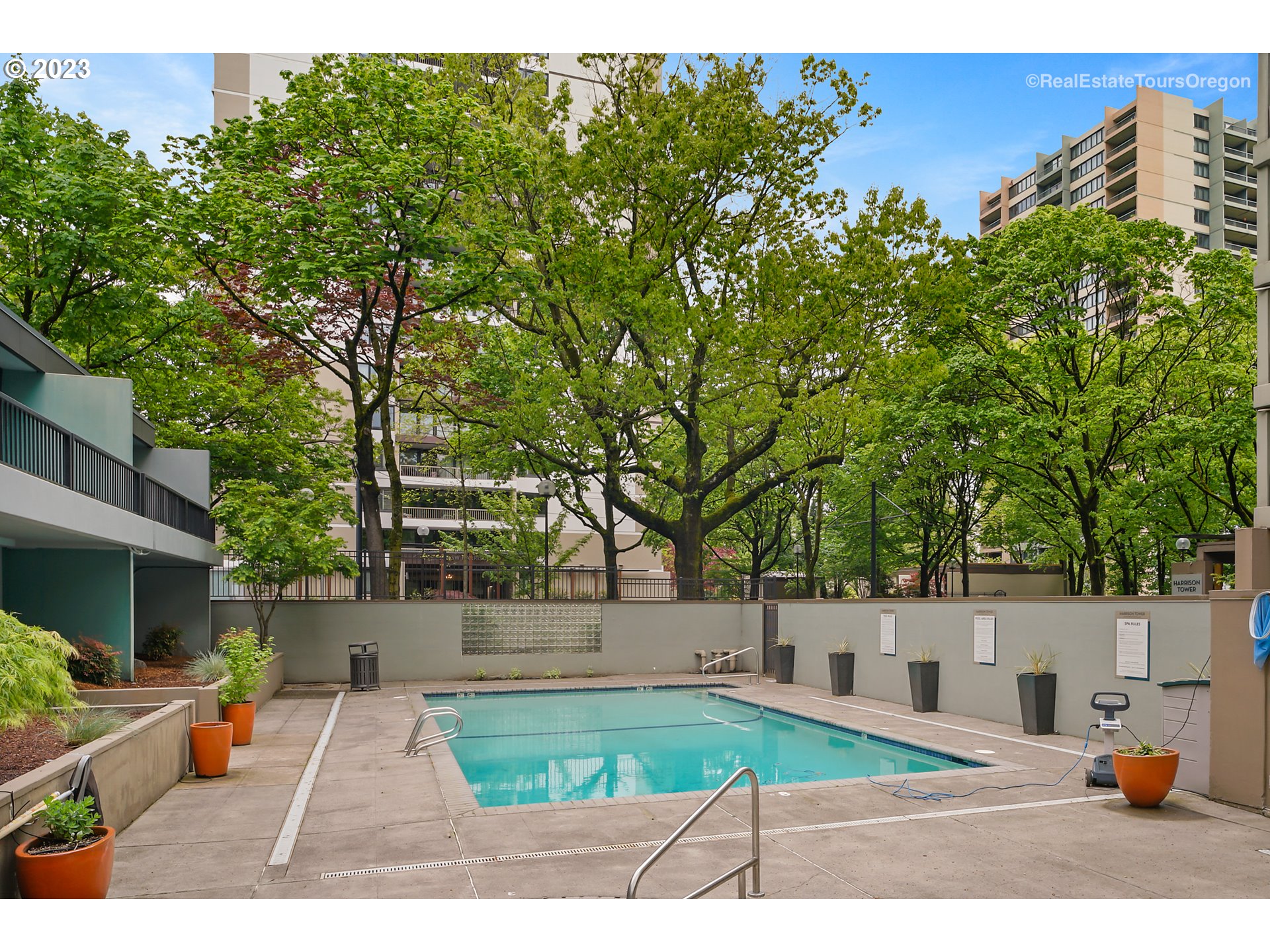 255 Southwest Harrison Street, Unit 3A Portland, OR 97201 - Photo 16 of 19 a view of a backyard