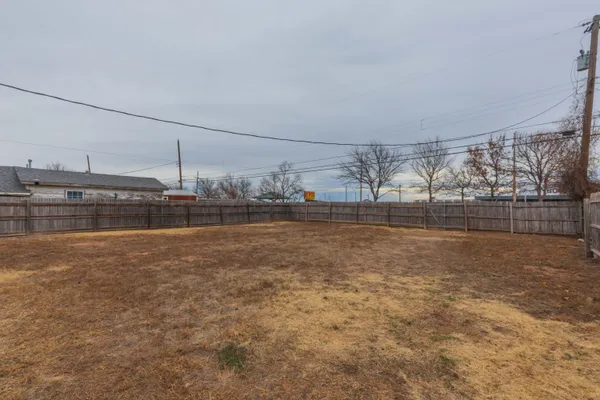 $199,000 | 128 Wayside Drive, Amarillo, TX 79106