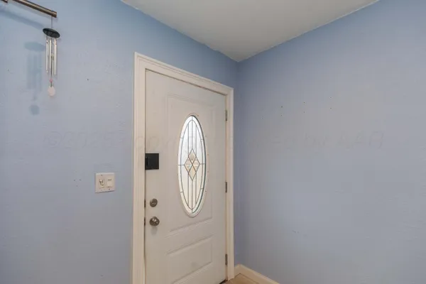 $199,000 | 128 Wayside Drive, Amarillo, TX 79106