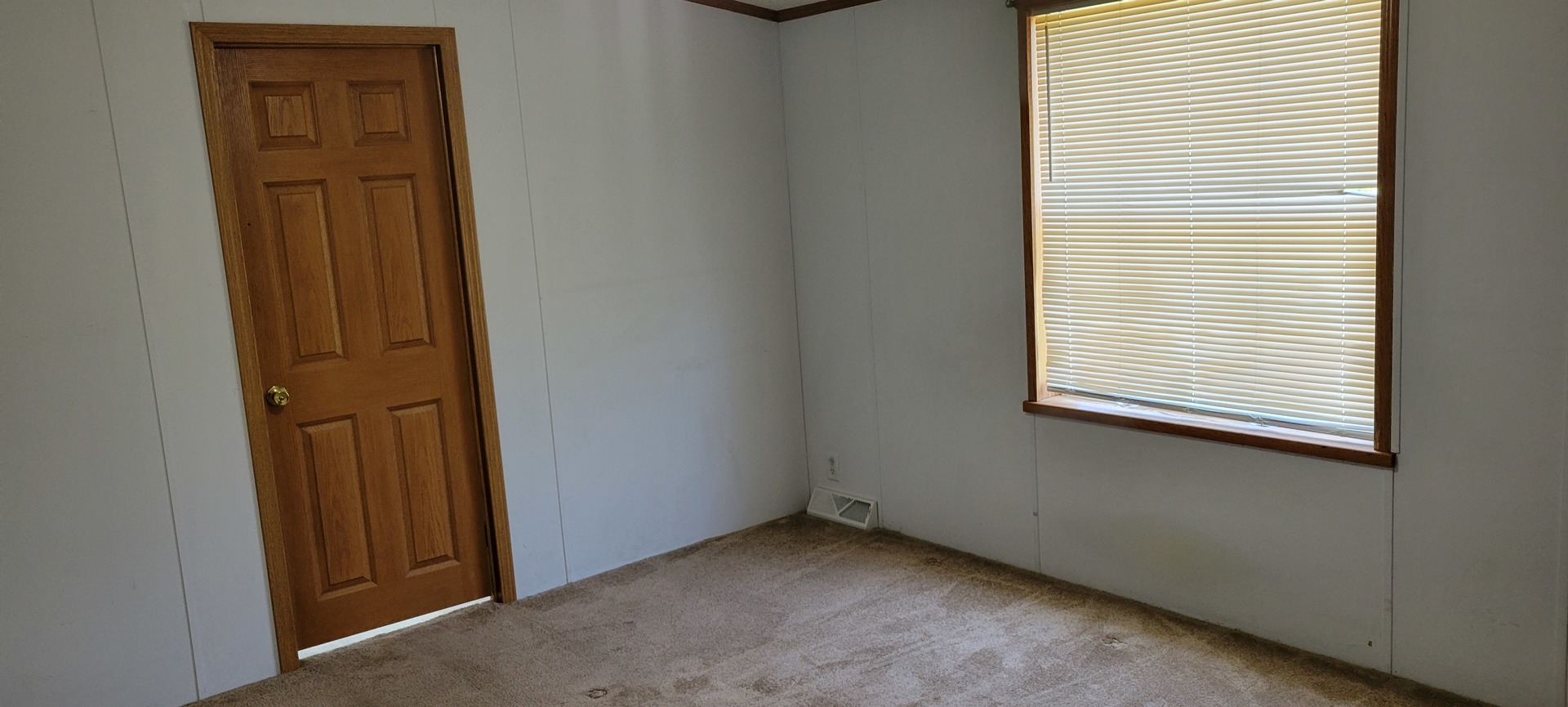 2 Pheasant Circle, Unit 2PHEA Beecher, IL 60401 - Photo 9 of 16 an empty room with windows