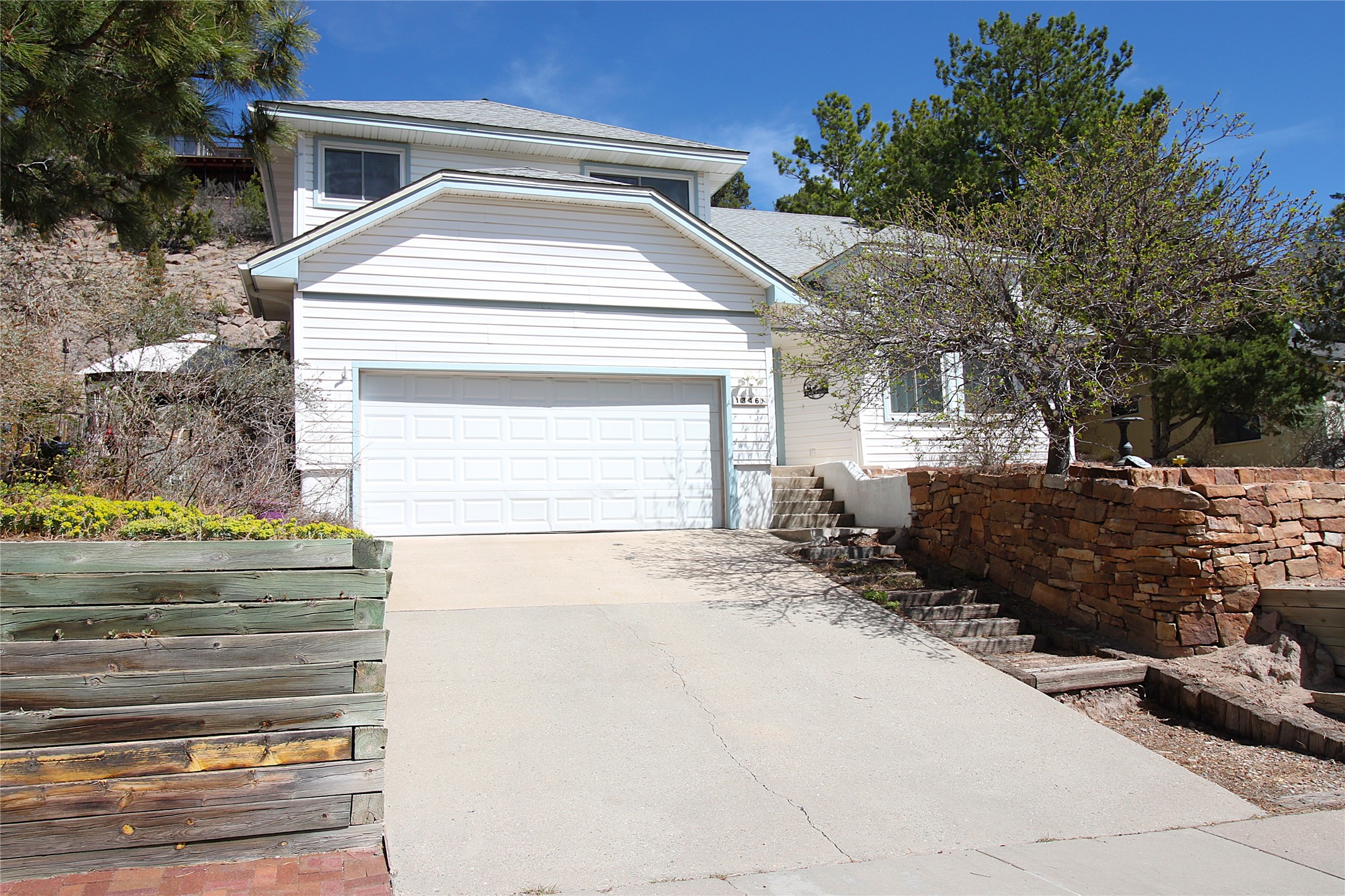 1346 Big Rock Loop Los Alamos, NM 87544 - Photo 3 of 38