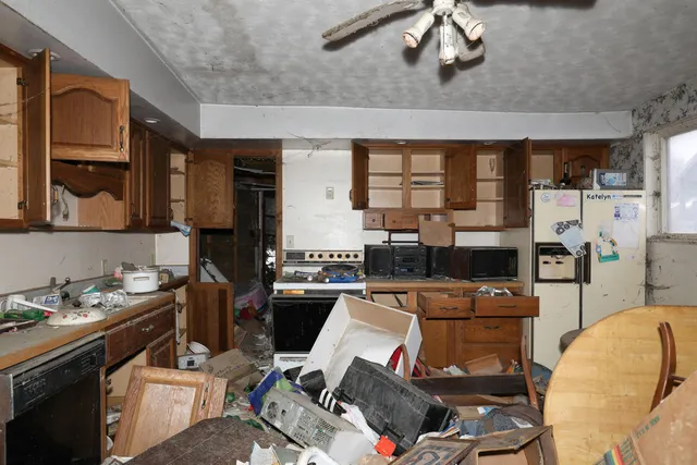 $40,000 | 214 South Cory Street, Mooreland, IN 47360