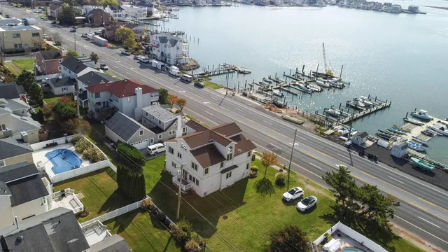 an aerial view of multiple house
