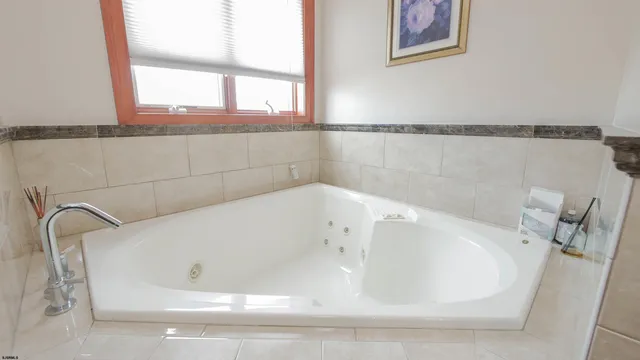 $35,000 | Undisclosed Address, Margate City, NJ 08402