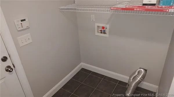 a view of utility room