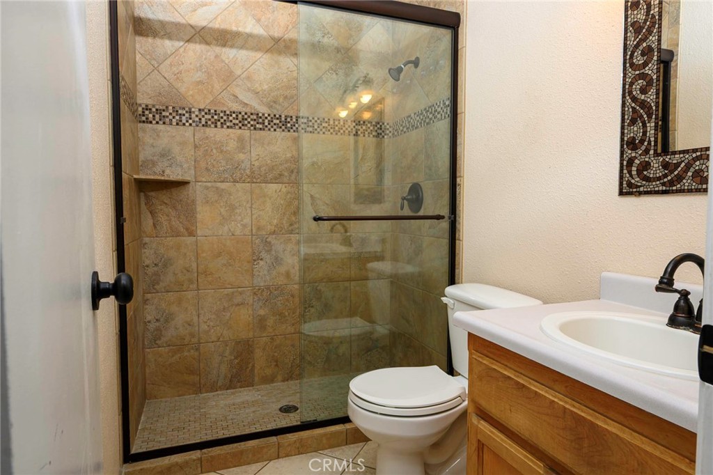 171 Brisco Road, Unit 8 Arroyo Grande, CA 93420 - Photo 10 of 23 a bathroom with a sink and a toilet