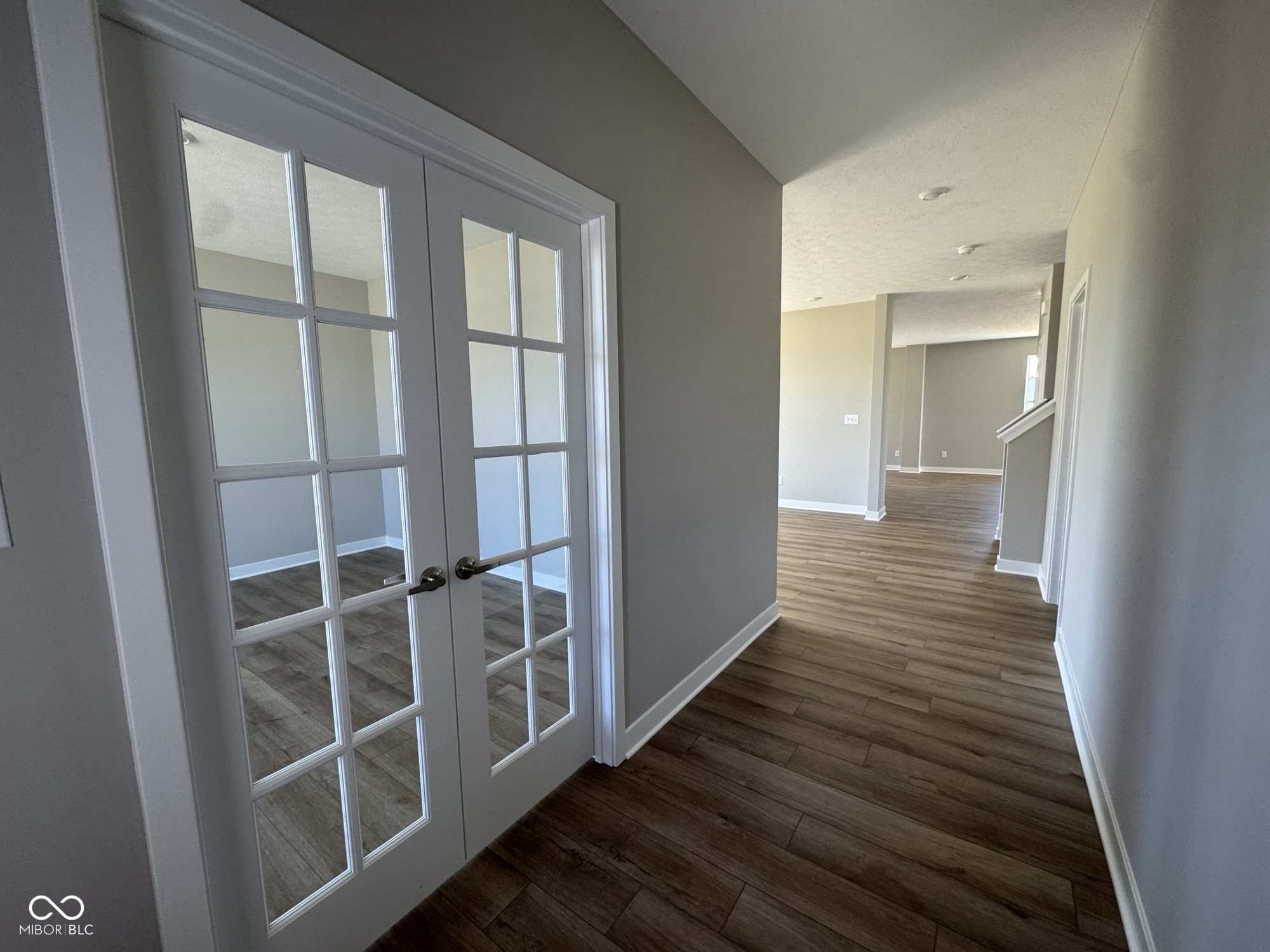 8083 Camellia Lane Pendleton, IN 46064 - Photo 2 of 10